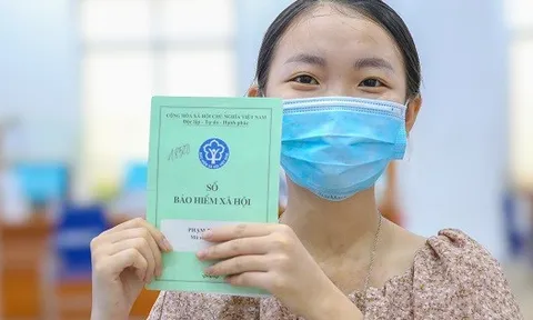 Vì sao BHXH TPHCM ngưng cấp sổ BHXH bản giấy từ 1-1-2026?