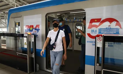 Biểu đồ tàu metro số 1 mới: Giãn cách và giờ vận hành cập nhật