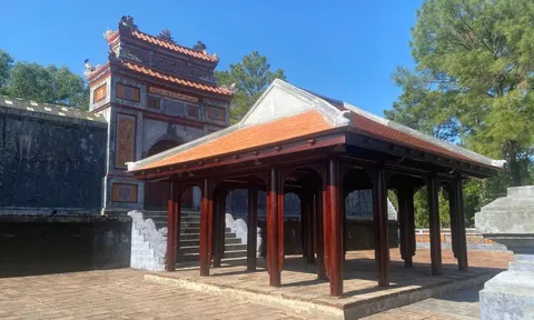 Sở VH-TT TP Huế kiến nghị tháo dỡ các công trình "lạ" tại lăng vua Thiệu Trị