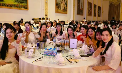 Một công ty chi 5 tỉ đồng, chọn nhà hàng "VIP" tổ chức tất niên cho 13.000 công nhân