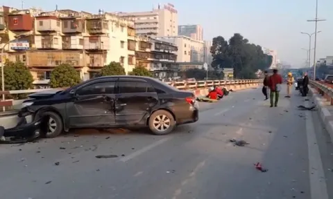 Vụ tai nạn liên hoàn khiến 1 người tử vong trên cầu vượt: Nữ tài xế đạp nhầm chân ga