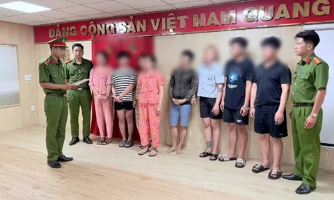 Kiểm tra 4 cơ sở massage ở Bùi Viện, Đề Thám, Phạm Ngũ Lão, phát hiện "bí mật" của người phụ nữ 54 tuổi