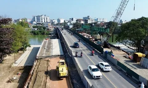 Một nhà thầu bị phạt 1,5 tỉ đồng khi thi công cầu ở Huế