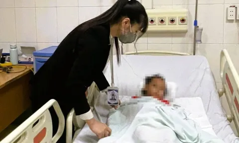 Nghi án mẹ cho 3 con nhỏ uống trà sữa pha thuốc diệt chuột