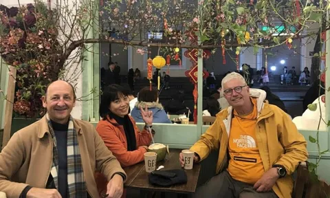 Chuyện một người Thụy Điển mê Tết Việt