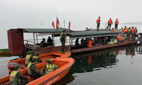 Chìm tàu chở khách đi chúc Tết: Tìm thấy thêm 4 thi thể