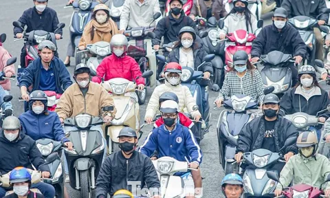 Một số tuyến phố Hà Nội kẹt cứng ngày đầu trở lại làm việc sau Tết