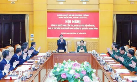 Công bố quyết định kiểm tra, giám sát của Bộ Chính trị, Ban Bí thư đối với Ban Thường vụ Quân ủy TƯ