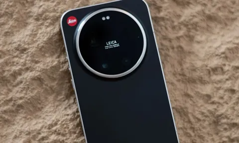 Trên tay điện thoại Leica giá 50 triệu, do Xiaomi làm