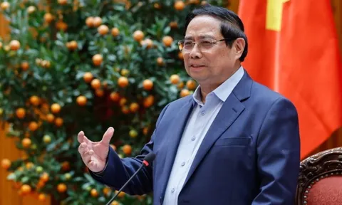 Thủ tướng: Tính toán phương án sơ tán công dân Việt Nam ra khỏi khu vực nguy cơ