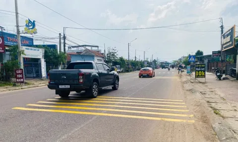 Bỏ biển báo tốc độ gây bức xúc trên Quốc lộ 19