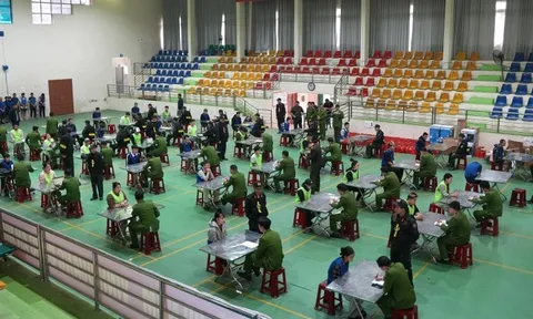 Bắt 63 đối tượng, thu giữ hàng loạt tài liệu, vật chứng trong đường dây lừa đảo quy mô đặc biệt lớn