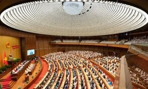 Bộ Chính trị: Tăng hợp lý số kỳ họp của Quốc hội, nhất là hình thức trực tuyến