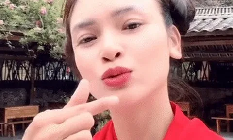 NSND Phạm Phương Thảo trẻ trung như gái 20, Lan Phương tiết lộ hạnh phúc riêng