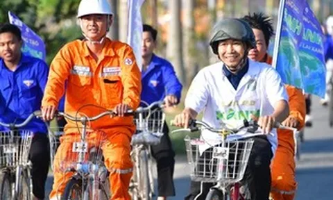 CHÙM ẢNH: Các đơn vị của EVNSPC sôi nổi hưởng ứng Chiến dịch Giờ Trái đất 2026