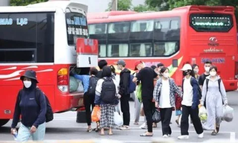 Giá vé xe khách tăng mạnh, Bộ Xây dựng lập đoàn kiểm tra ở nhiều tỉnh, thành