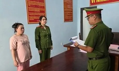 Thực hiện lệnh bắt khẩn cấp Phạm Thị Hồng Phúc 37 tuổi