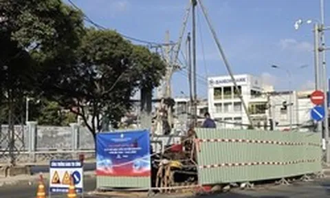 CSGT TPHCM lưu ý người dân khi lưu thông trên đường Cách Mạng Tháng Tám