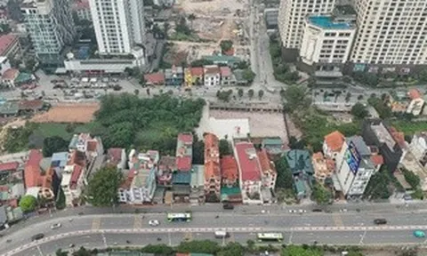 Cận cảnh đoạn đường dài 100 m có mức đầu tư 6,42 tỉ đồng/m