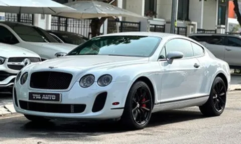 Độc lạ xe siêu sang Bentley Continental 2006 bán giá rẻ hơn Toyota Camry 2026