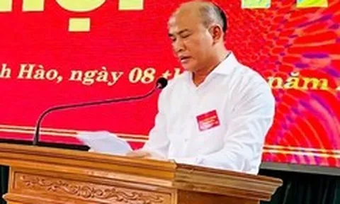 Một Chủ tịch xã xin nghỉ việc