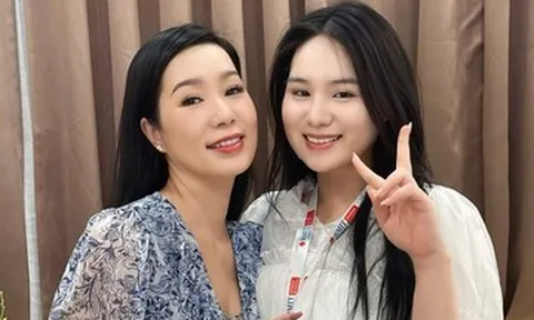 Con gái cao 1m72, tốt nghiệp lại Giỏi tiết lộ không ngờ về NSND Trịnh Kim Chi