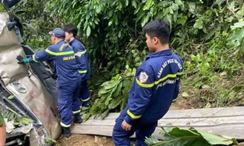 Thông tin mới vụ xe khách lao xuống vực sâu 100 m, nhiều người thương vong