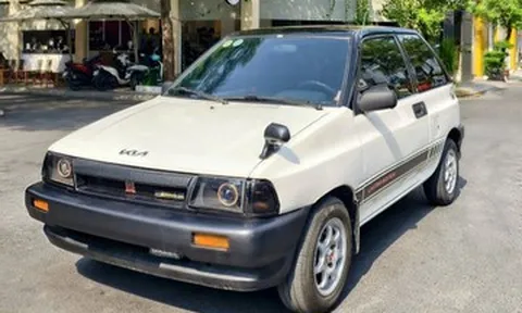 'Huyền thoại' Kia Pride 3 cửa hiếm gặp, 38 năm tuổi đắt gấp đôi giá thị trường