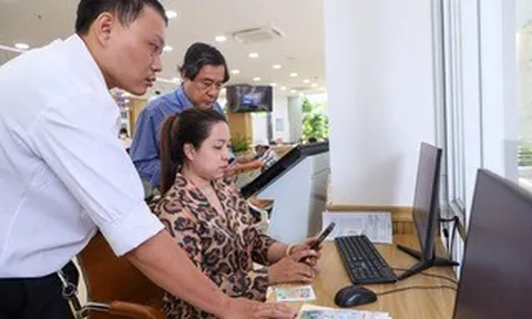 Nhìn lại 10 lần tăng lương cơ sở từ năm 2010, tăng mạnh 30% vào năm nào?
