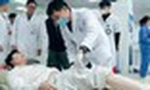 Vụ lật xe khách khiến 9 người tử vong: Nạn nhân hoảng sợ kể lại giây phút xe lao với tốc độ khủng khiếp