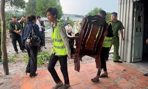 Phú Quốc tiếp tục cưỡng chế 8 hộ dân cố tình bao chiếm đất công