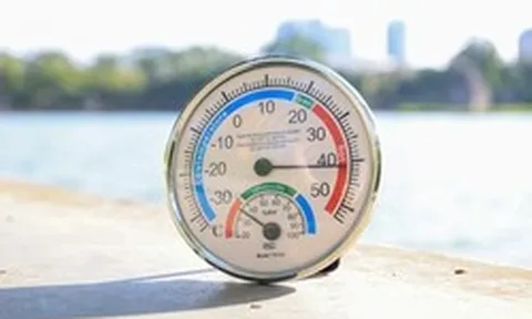 Nắng nóng 'đổ lửa' 40°C ở Bắc Bộ và Trung Bộ kéo dài bao lâu?