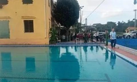 Nghi do điện giật tại bể bơi, 3 trẻ em nguy kịch