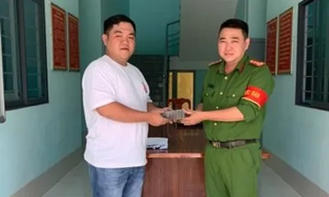 Tài khoản "nhảy" thêm 206 triệu đồng, người đàn ông vội vàng tìm đến công an