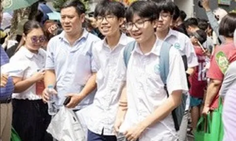 2.300 cán bộ, giáo viên chấm thi lớp 10 từ hôm nay, dự kiến công bố điểm từ 19/6