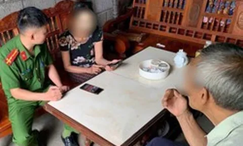 Đôi vợ chồng rủ hàng xóm tham gia "hợp đồng kỳ nghỉ" để tiền đẻ ra tiền: Nộp 1.150.000 đồng/tháng nhận lãi 30.000 - 60.000 đồng - 120.000 đồng