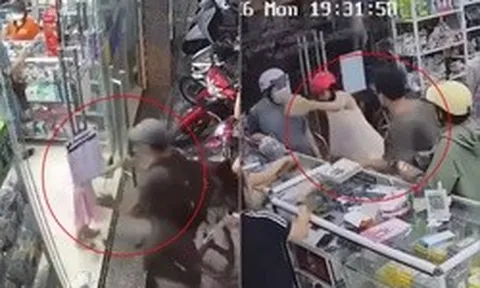 Clip phẫn nộ: Nam thanh niên sức dài vai rộng xô cửa va trúng bé gái, bị nhắc nhớ thì quay sang