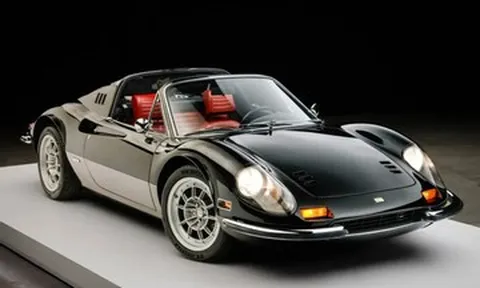 Siêu xe 'Ferrari hạng hai' đời 1972 bị thay động cơ vẫn có giá hơn 21 tỷ đồng