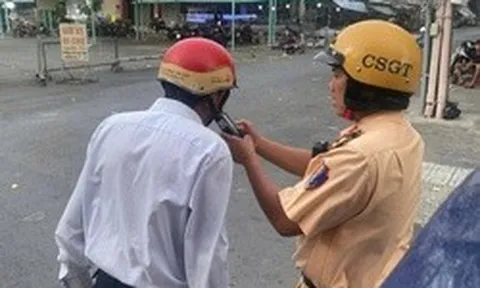CSGT TPHCM tập trung đo nồng độ cồn ở nơi nhiều nhà hàng, quán ăn,...