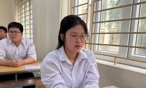 Điểm học bạ cao hơn điểm thi tốt nghiệp gần 3,5 điểm