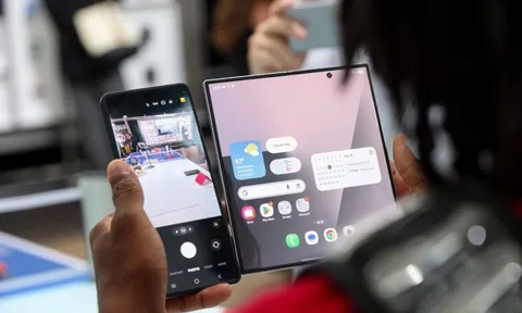 Apple bị đánh phủ đầu