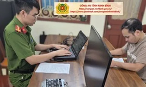 Bán 3500 đôi giày giả, Phạm Minh Tuấn SN 1990 bị bắt