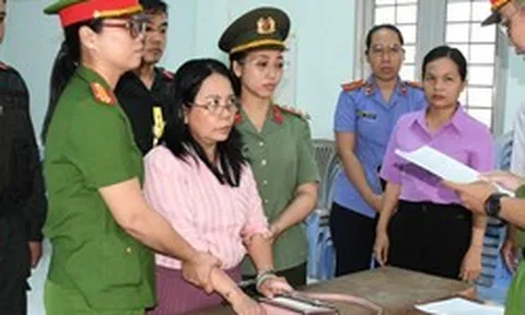 Bắt và khám xét nơi ở của cựu Giám đốc Trung tâm Văn hóa Cao Thị Ngọc Mai