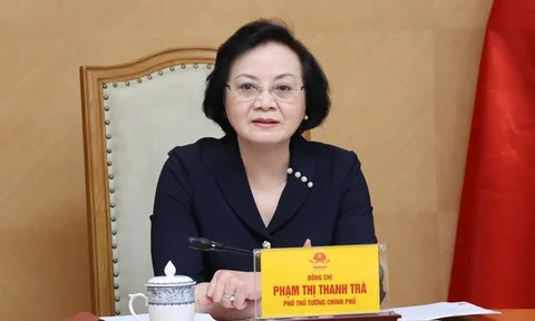 Phó Thủ tướng yêu cầu siết quản lý an toàn thực phẩm trên toàn quốc