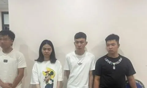Khám xét khẩn cấp phòng trọ, tạm giữ Nguyễn Thị Cẩm Anh SN 2002
