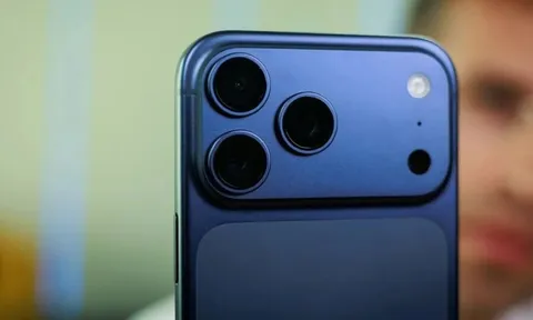 Chiếc iPhone đắt nhất lịch sử Apple