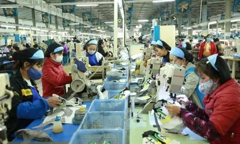 Từ 10/9, phạt từ 10 - 20 triệu đồng nếu doanh nghiệp không cho lao động nữ nghỉ trong thời gian này