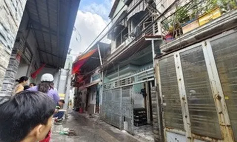 Cháy nhà ở TPHCM sáng nay, cảnh sát nhanh chóng dập lửa