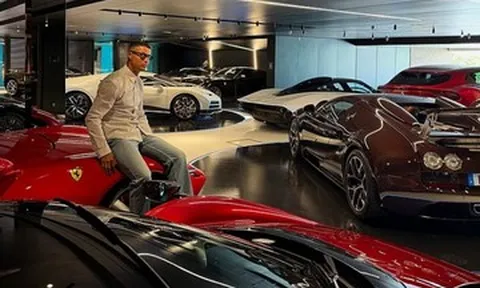 Chơi siêu xe chất như Ronaldo, không nhớ nổi mình sở hữu bao nhiêu chiếc