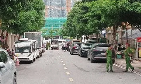 [CLIP]: Toàn cảnh vụ khám xét nhà Huấn Hoa Hồng